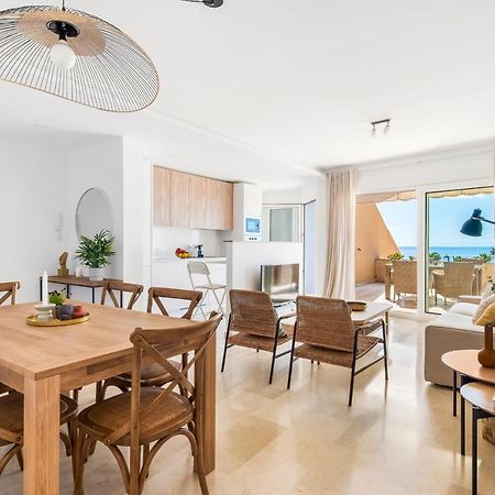 Beach Apartment With Terrace And Private Parking Radazul Eksteriør billede