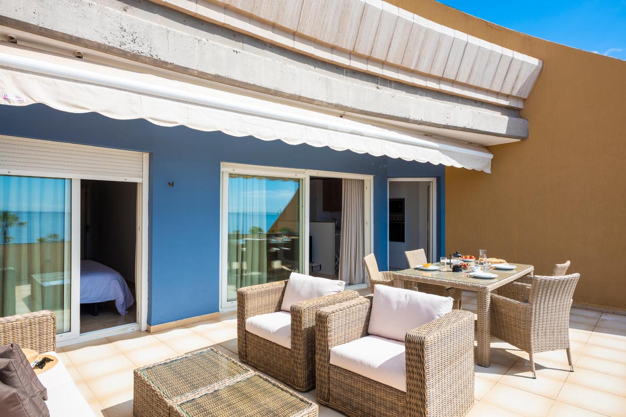 Beach Apartment With Terrace And Private Parking Radazul Eksteriør billede